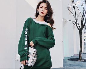 秋天的衣服這樣搭配，輕松穿出女神范兒